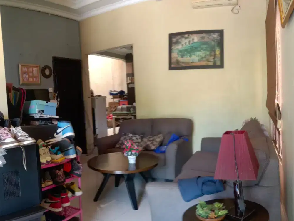 Dekat Aeon & Tol, Lokasi Super Strategis! Rumah Hoek 2 Lantai Metland Menteng Cakung