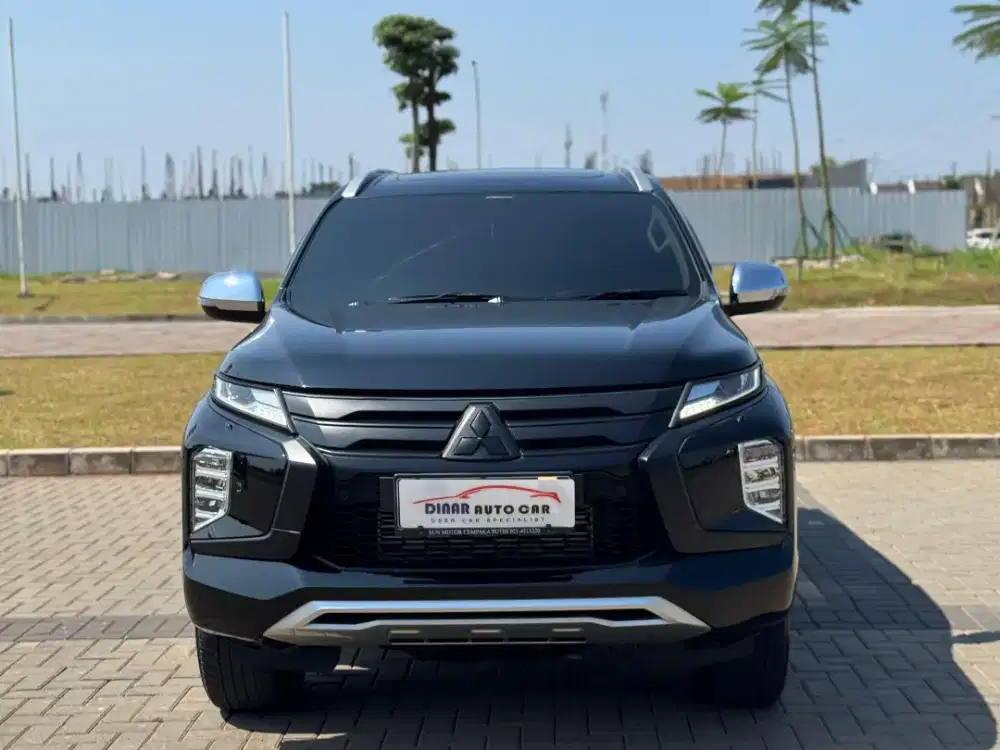 Mitsubishi Pajero sport dakar at 2021