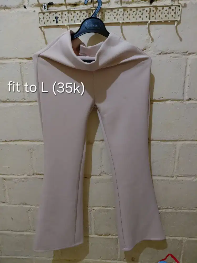 Preloved bawahan wanita