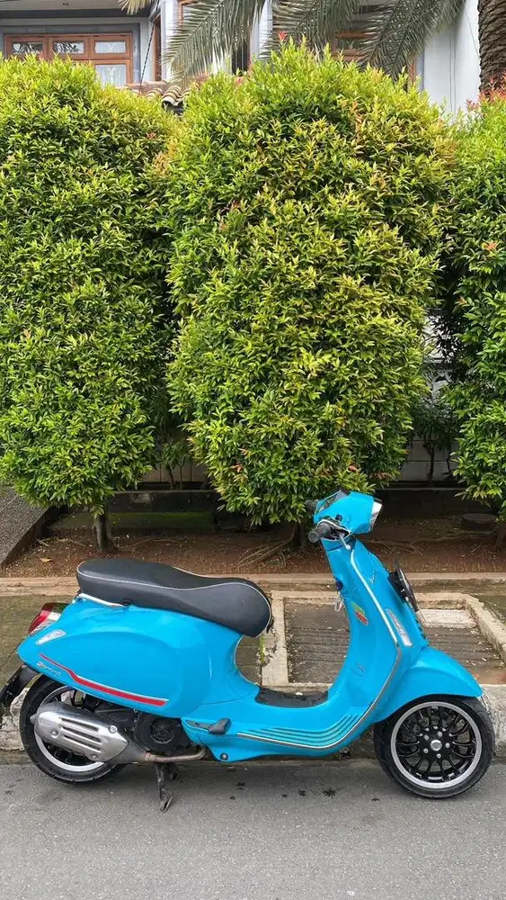 Vespa Sprint Iget 150 Abs (Km 6rb)