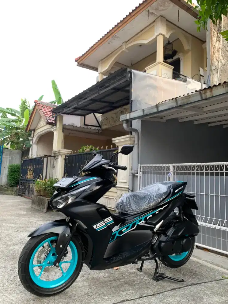 YAMAHA AEROX NEW 2022 KM 9 RB