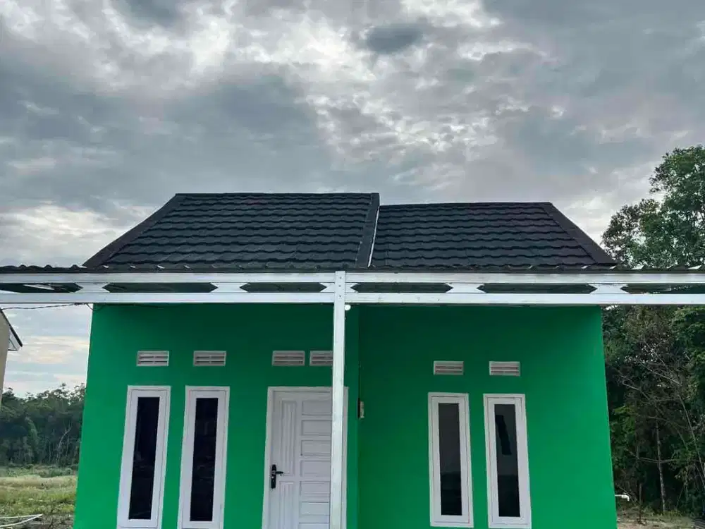 Suasana Nyaman di Dalam Rumah – Gajah Mada Residence

Rasakan kenyamanan hunian di Perumahan Gajah Mada Residence.
Interior sederhana tapi lega, pencahayaan bagus, sejuk & nyaman buat keluarga.

 Ruang tamu lega  
 2 kamar tidur nyaman  
 Dapur rap