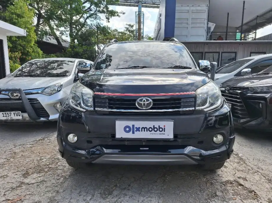DP MURAH Toyota Rush 1.5 S Bensin-AT 2017 Hitam CSMUB