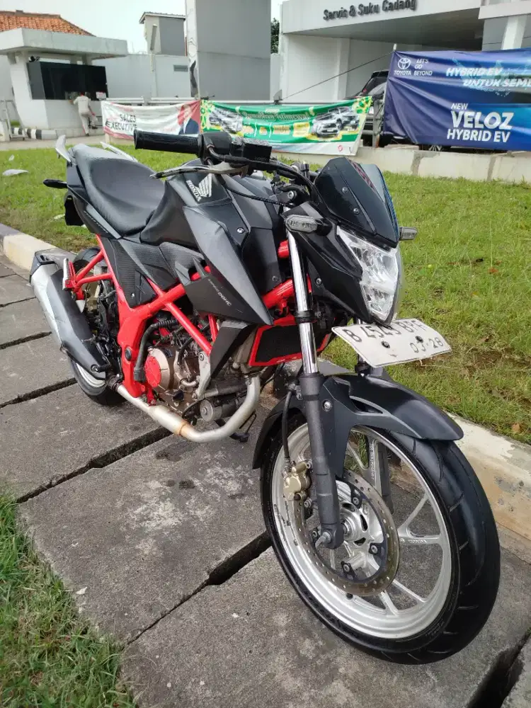 Honda cb 150 r 2018