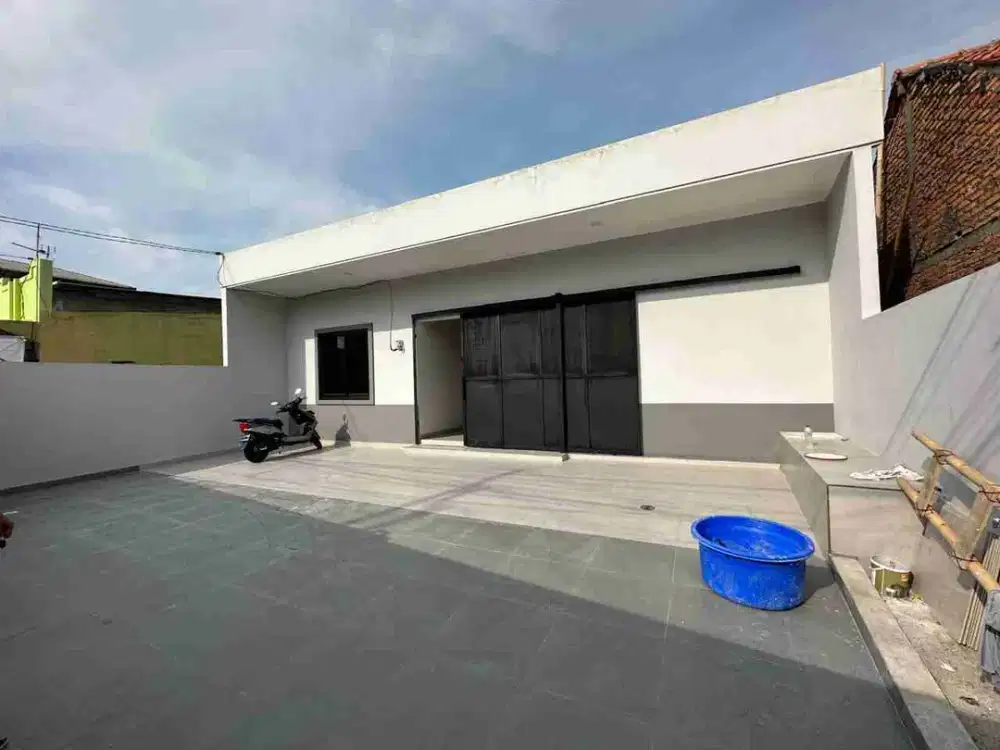 Gudang Baru Pinggir Jalan Utama Unit Langka