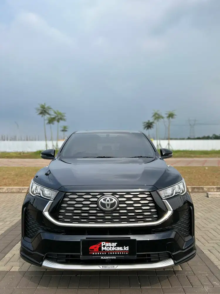 TOYOTA INNOVA ZENIX V 2.0 MODELLISTA ( LIKE NEW )