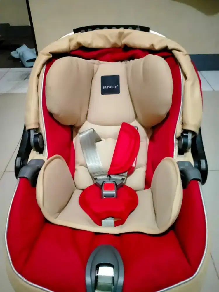 Car seat merk BABYELLE,
