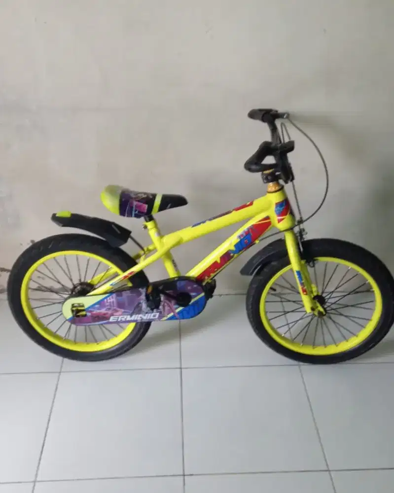 Sepeda anak uk 18