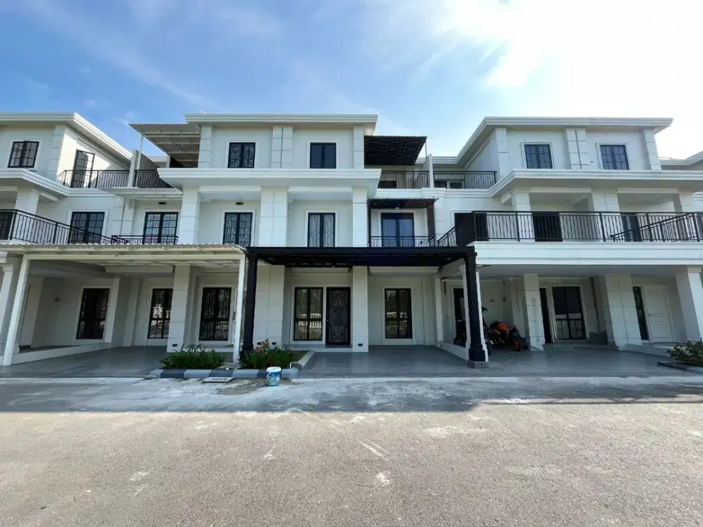 Villa di Komplek Jewel Park ( Polonia )