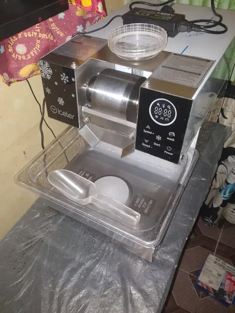 Mesin Ice Bingsoo Iceler Bekas 90% (NEGO)