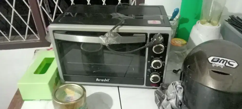 Oven panggang  roti  atau ayam