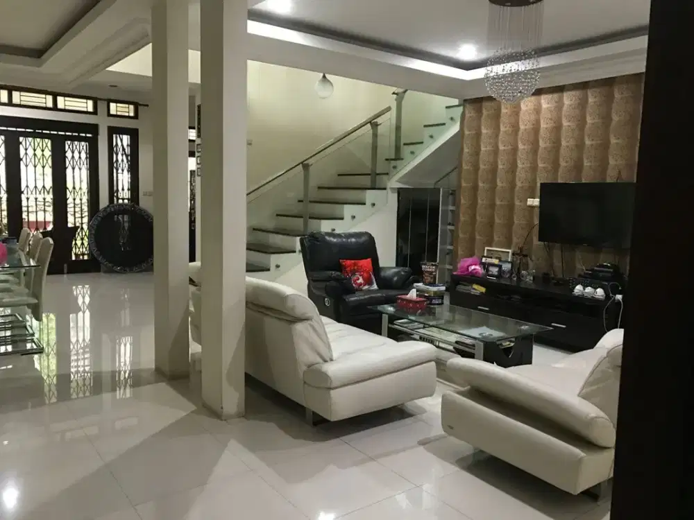 Dijual Rumah Bagus Siap Huni Nyaman Asri Lokasi di Sukamulya Pasteur Bandung