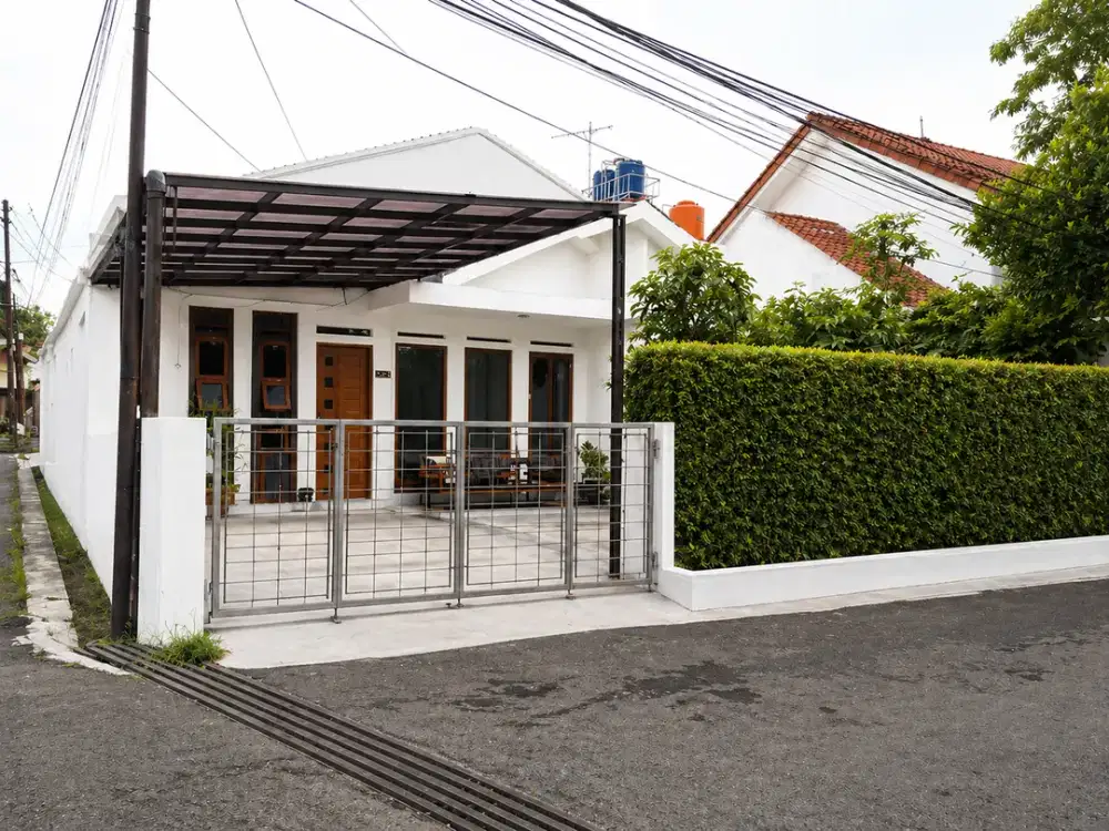 Investasi Menarik! Rumah Strategis Pasteur Siap Jadi Kost