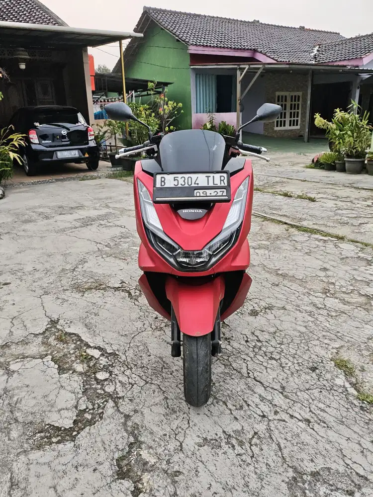 HONDA PCX 2022 MERAH