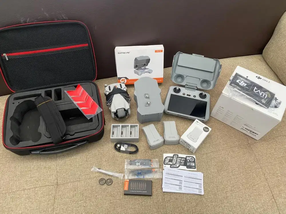 DJI MINI 3 (remot rc1 Layar)+bonus sesuai foto (nego tipis)