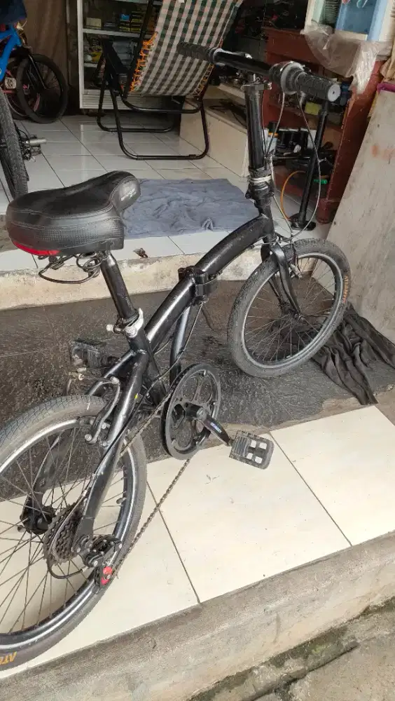 Sepeda lipat tanpa merk semua normal 6 speed r 20 siap gowes 300rb