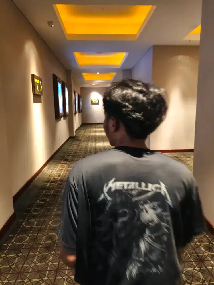 mencari kerjaan yang gajinya perhari/perminggu