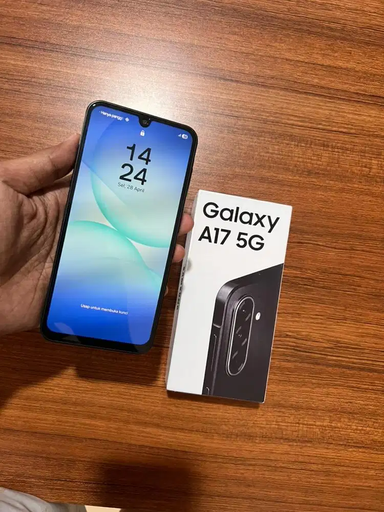 Samsung A17 5G 8/256 fullset like new masih garansi resmi