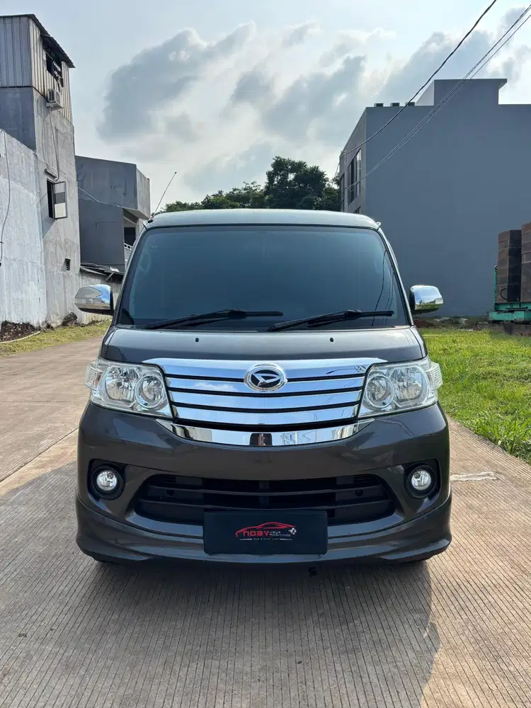Daihatsu Luxio 1.5 X 2021 Manual ( Abu Abu Metalik )