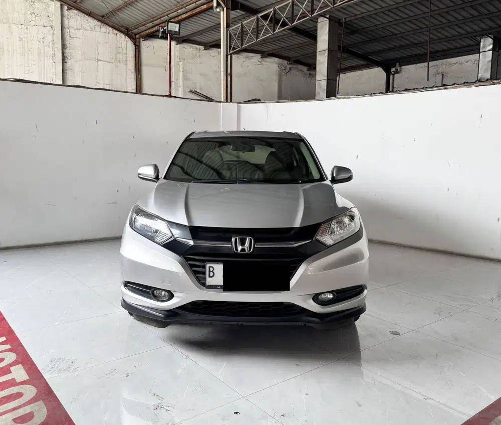 Honda HRV S manual km 72 rb