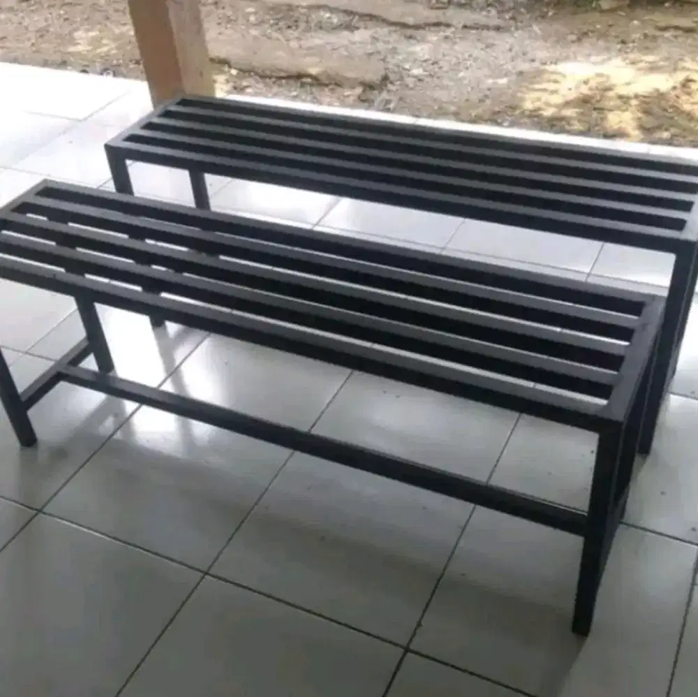 Bangku taman/ bangku santai