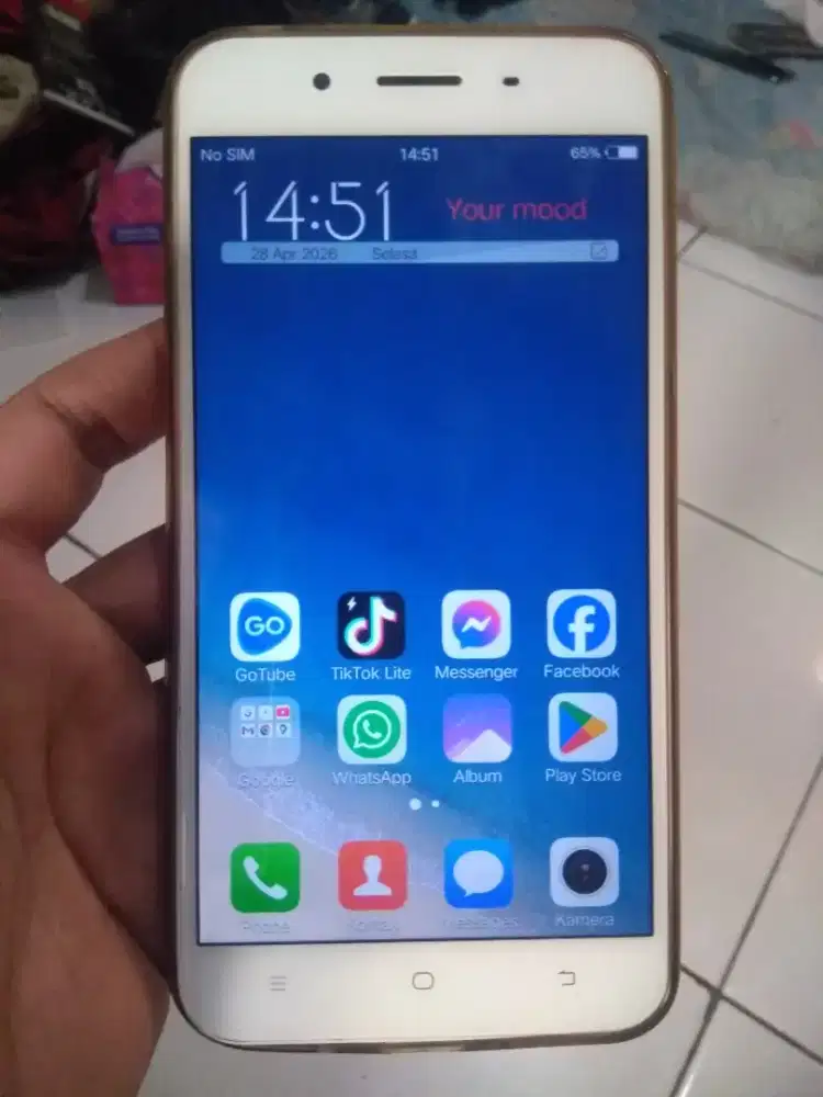 Vivo Y66 4G 4/64 layar 5.5 inchi gold tt/barter