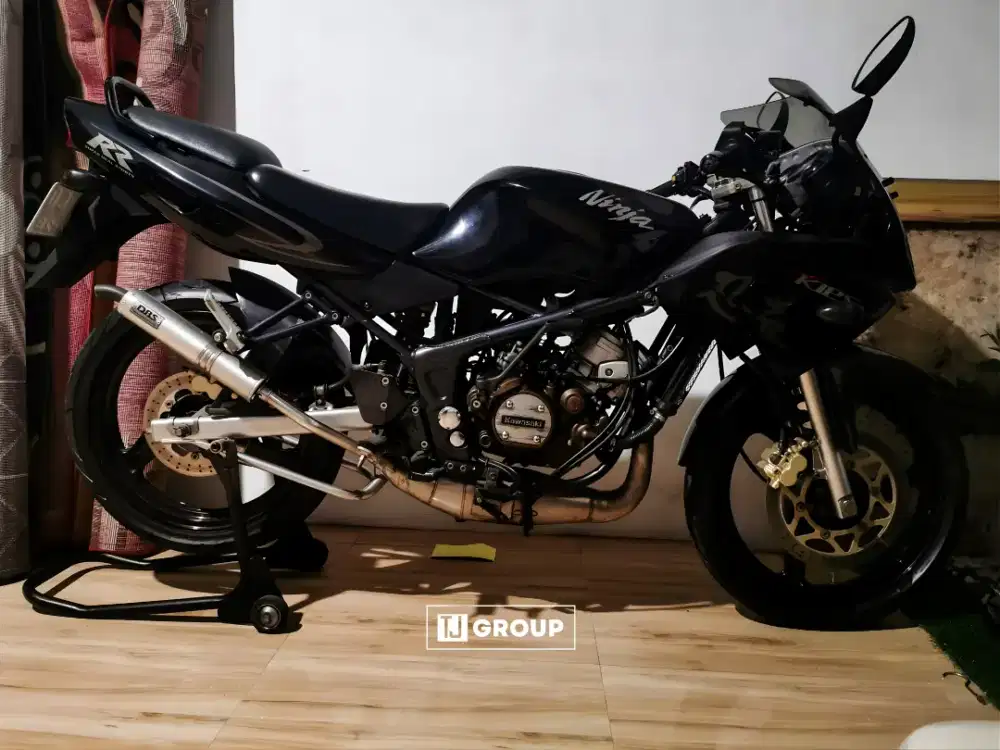 FOR SALE!! Kawasaki Ninja RR 159 2010