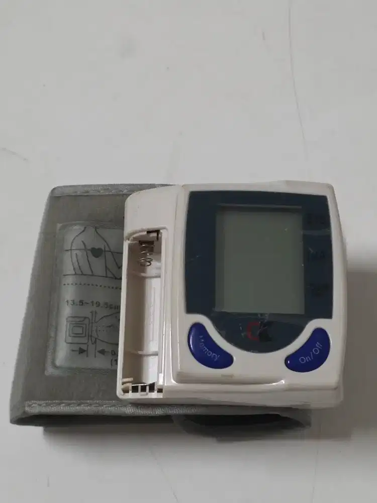Alat Ukur Pengukur Tensi Tekanan Darah