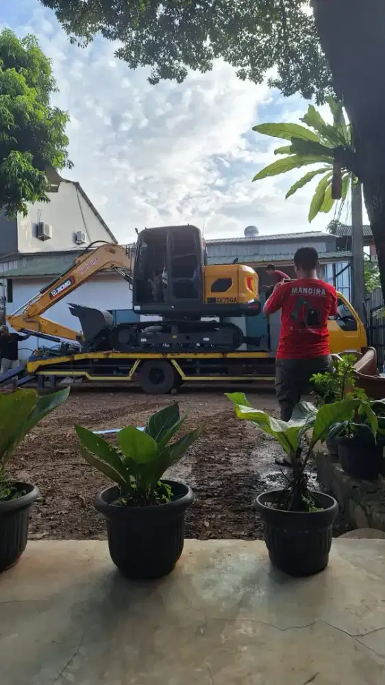 Dumptruck index 7m³ excavator pc78 wales 8ton