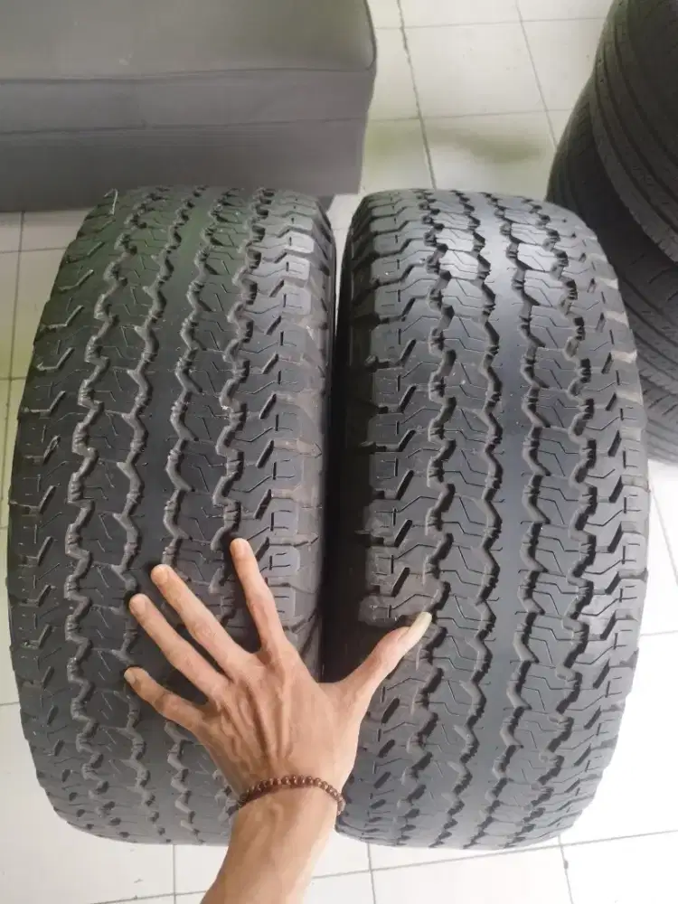 Ban Mobil 245/70 R16 Goodyear