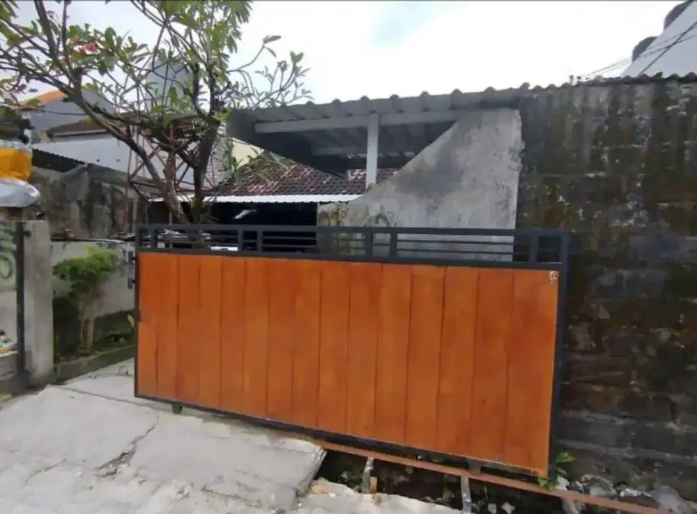 Jual kost2an aktif di Jl Imam Bonjol dekat Transmart Bali