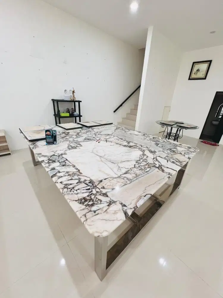 DIJUAL MEJA FULL MARMER BRAND NEW