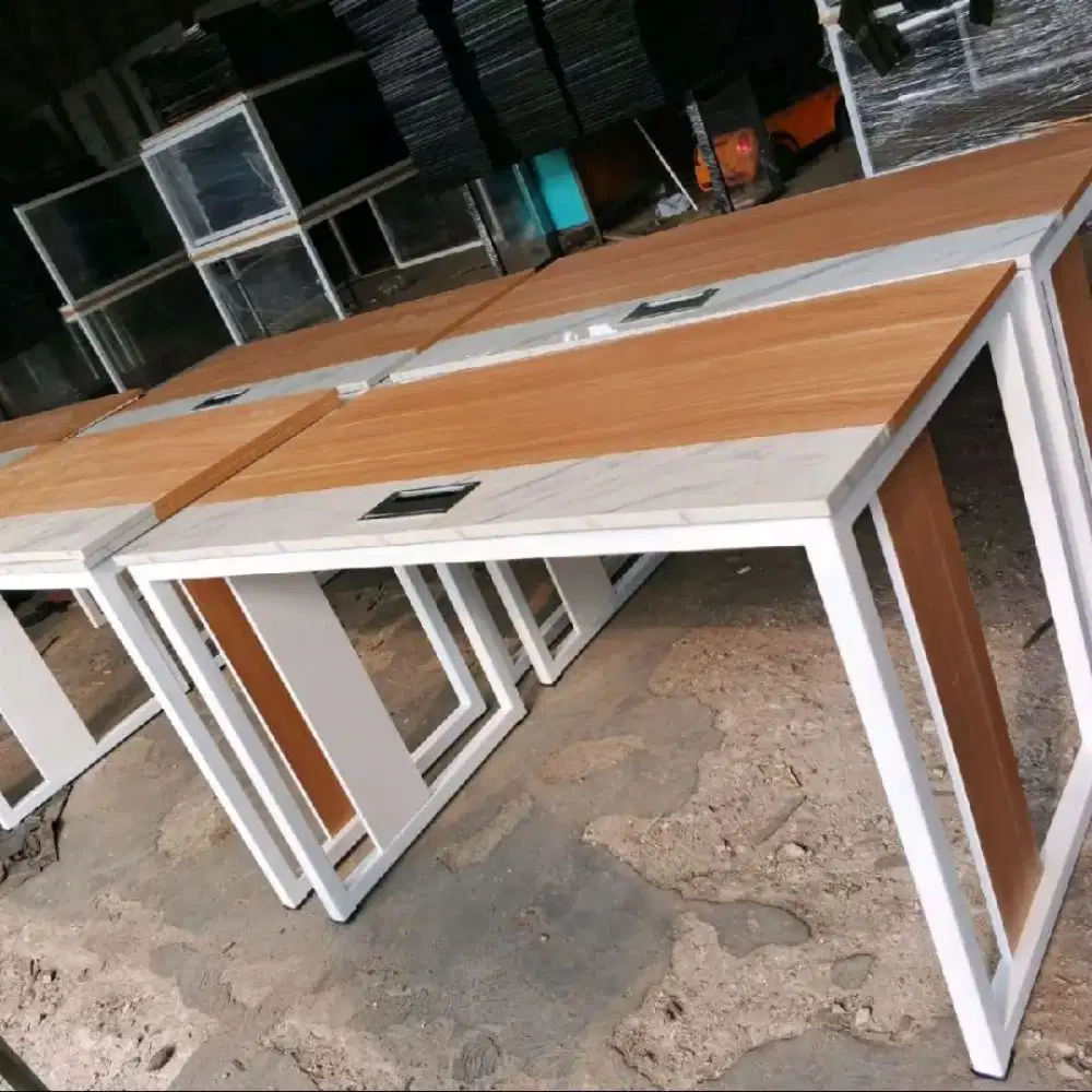 Meja kerja cantik estetik / meja kerja estetik