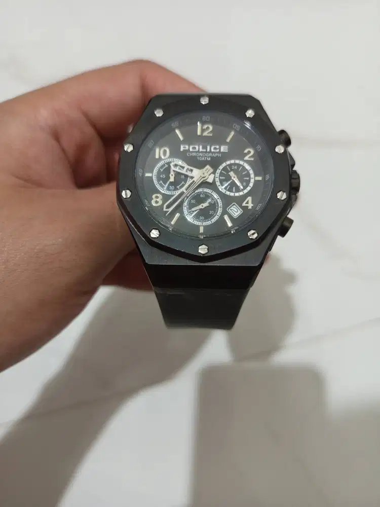 WTS Jam Police Hitam 11402J