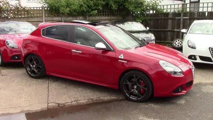 Daihatsu Sigra Ungu 2010