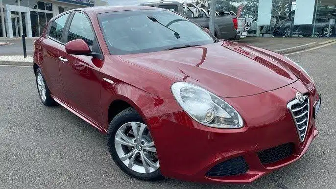 Daihatsu Sigra Ungu 2010