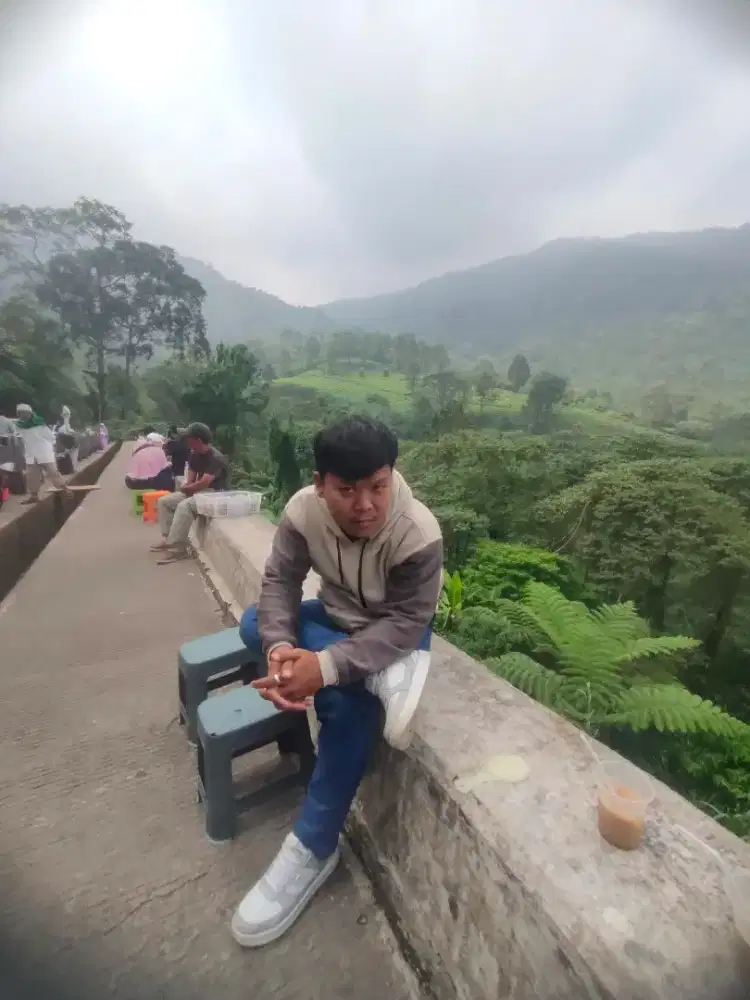 Bismillah butuh pekerjaan