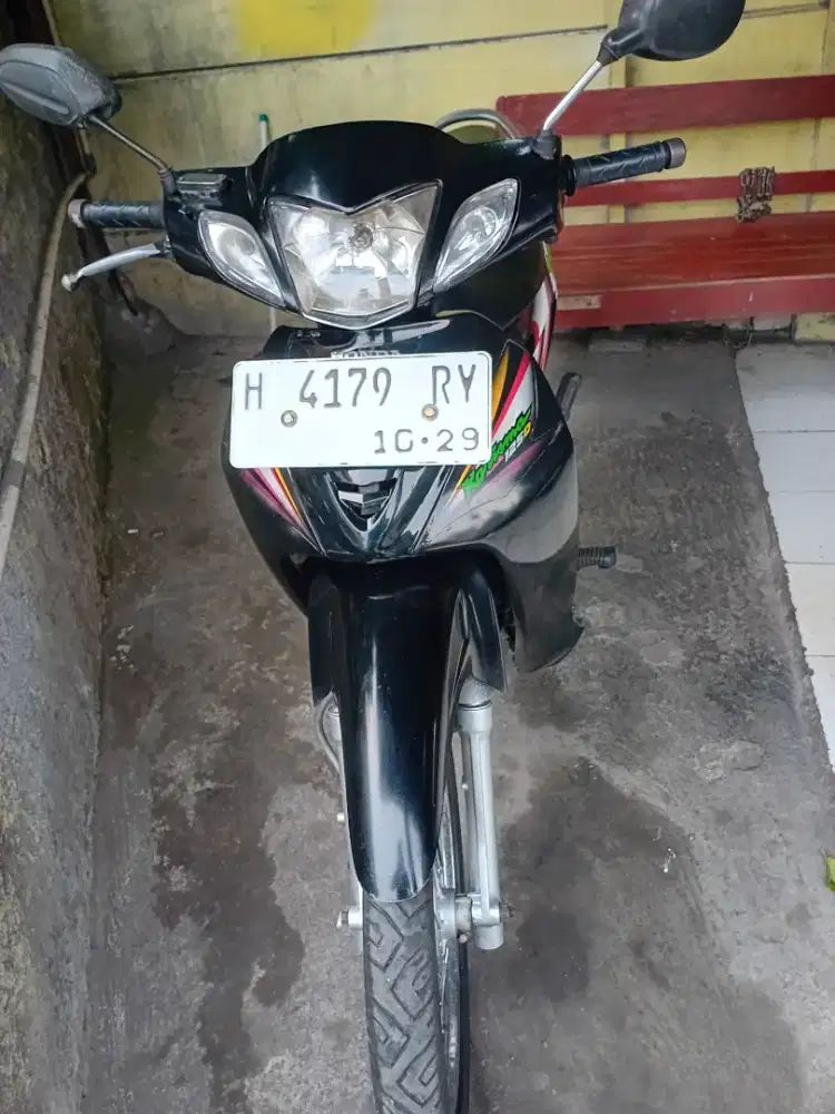 KARISMA 125 2004 BARANG BAGUS.