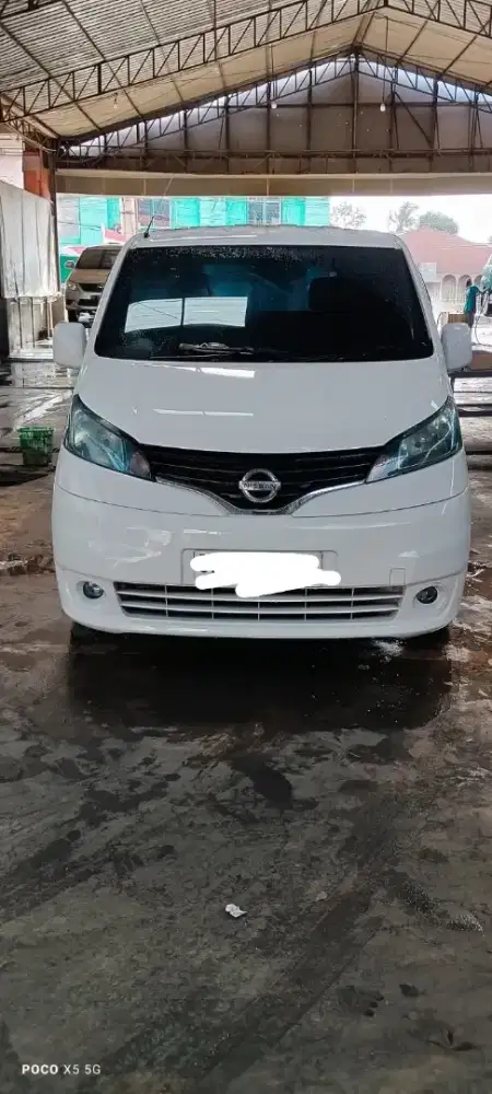 Nissan evalia 2016