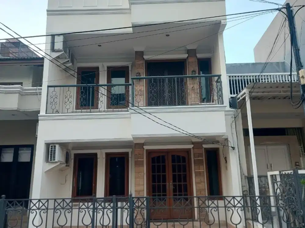 Murah!!! Dijual Cepat Rumah Bagus Siap Huni Di Gading Nias, Kelapa gading.