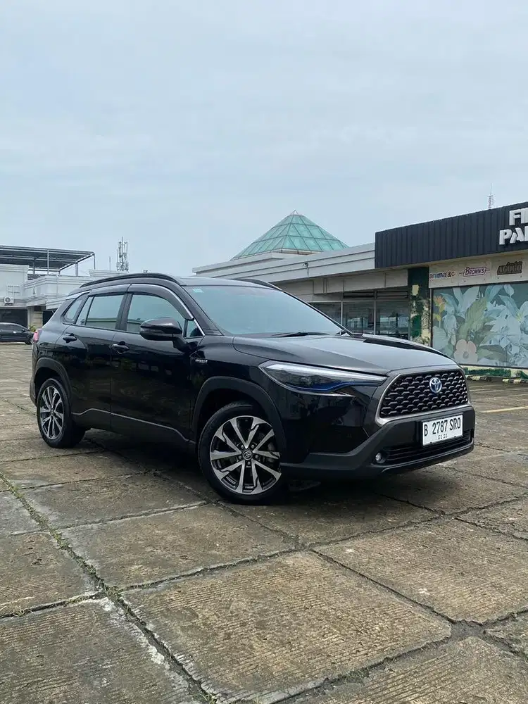 (Km Low 40ribu Record) TOYOTA COROLLA CROS HYBRID 1.8L AT 2020