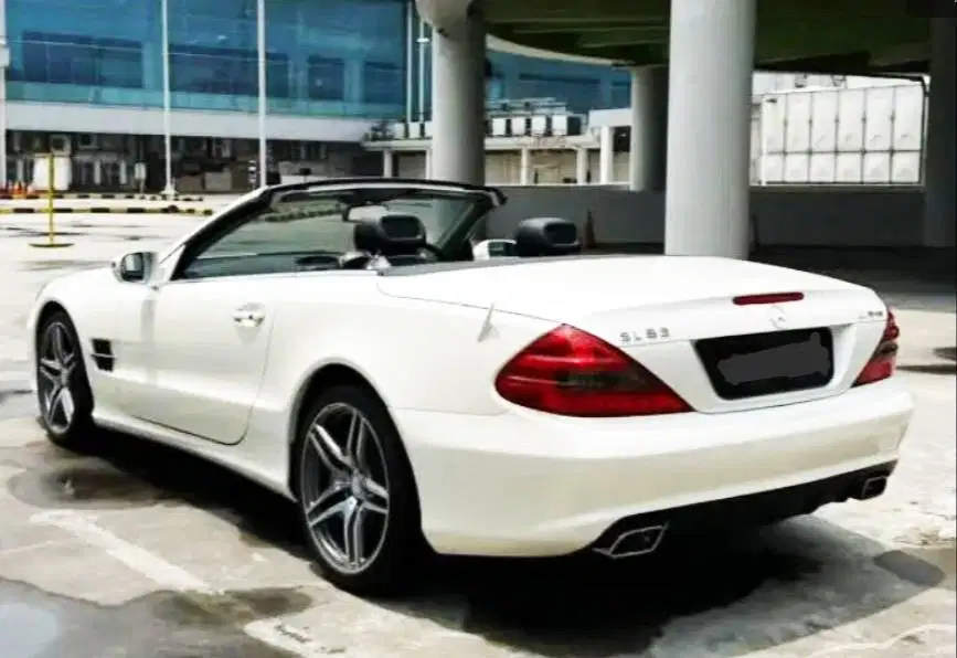 2011 Mercedes-Benz SL 300 Grand Edition Km28rb Rawatan ATPM Pjk 4/2027