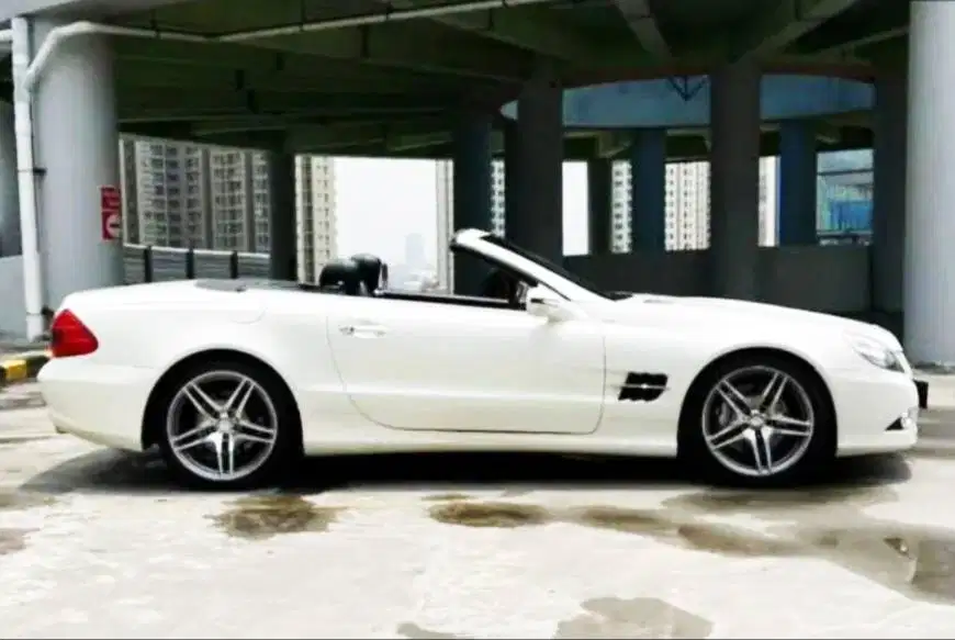 2011 Mercedes-Benz SL 300 Grand Edition Km28rb Rawatan ATPM Pjk 4/2027