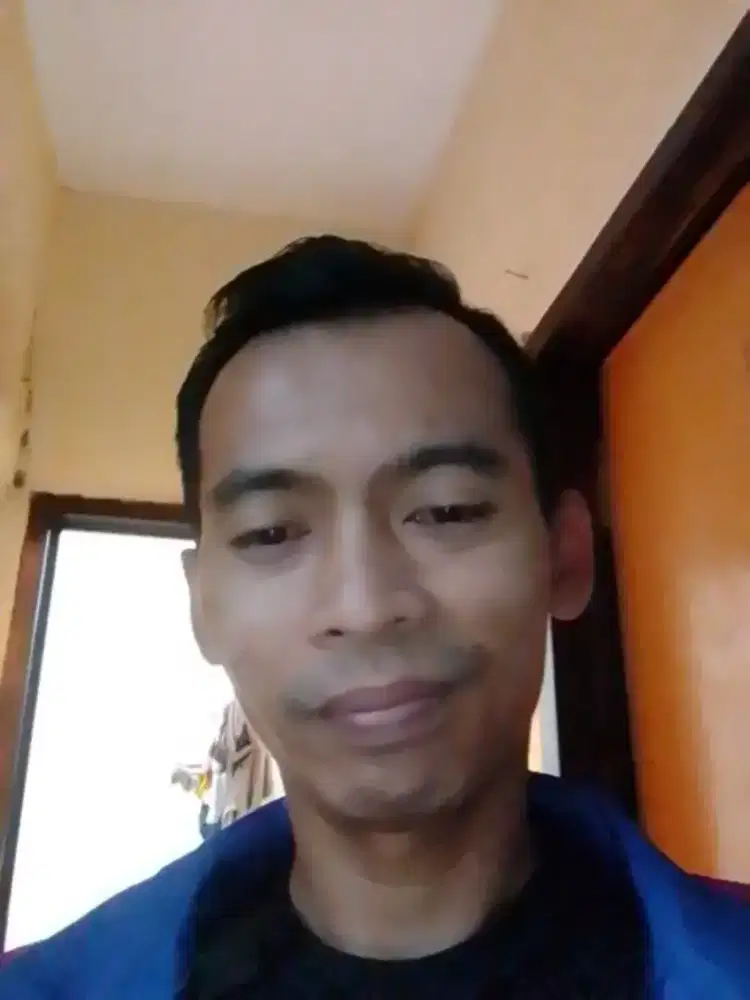 Cari loker laundry yg ada mess