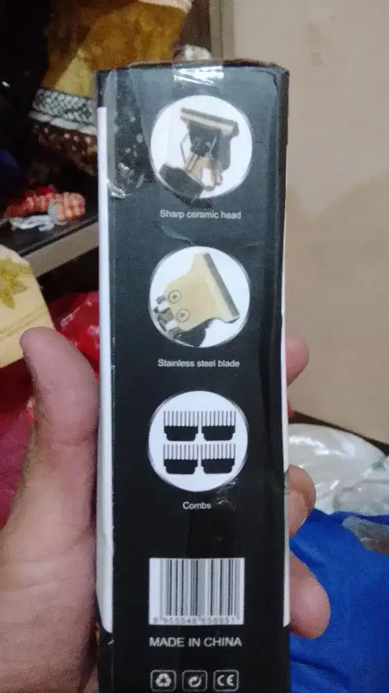 Alat cukur rambut pria