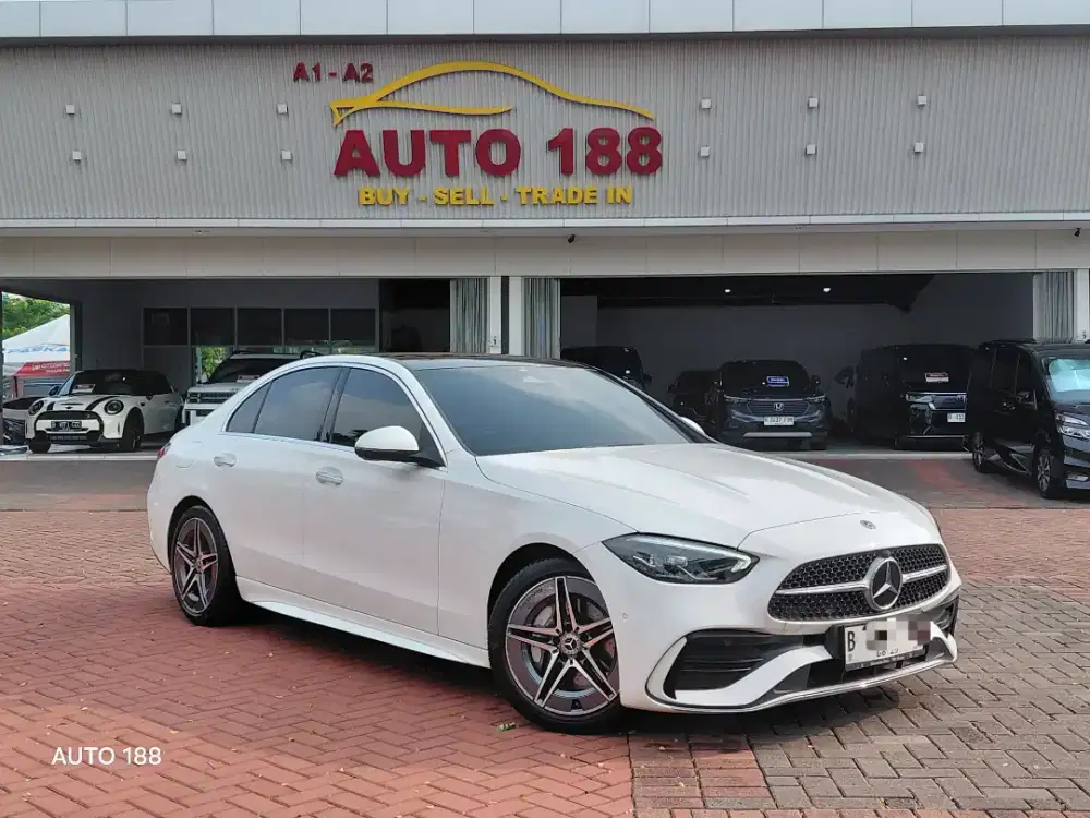(KM 15RB) MERCESES BENZ C300 AMG TAHUN 2024