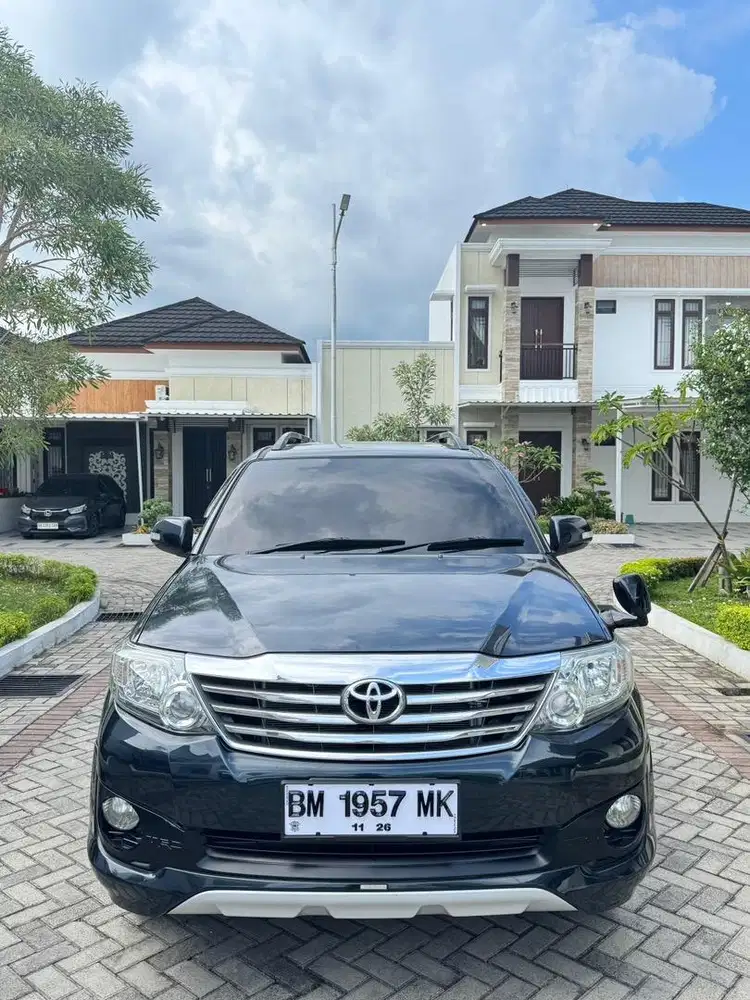 Fortuner TRD 2.7 Metic Bensin 2012