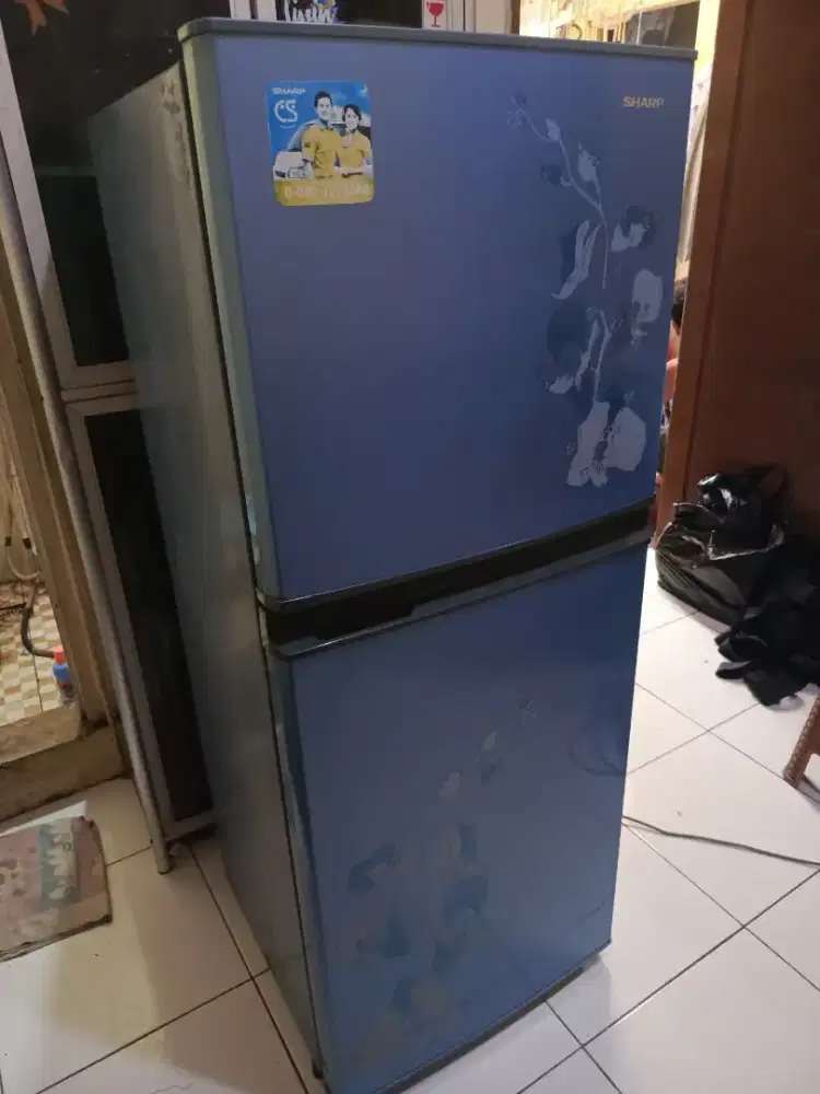 Kulkas 2 pintu sharp mesin ori normal free ongkir