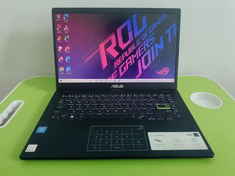 Laptop Asus Vivobook Mulus Slim