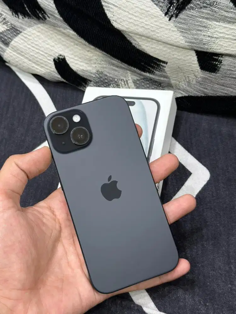 iPhone 15 256Gb iBox